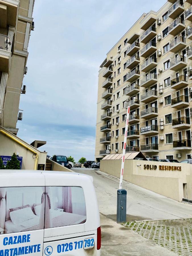 Solid Apartments Mamaia Bagian luar foto