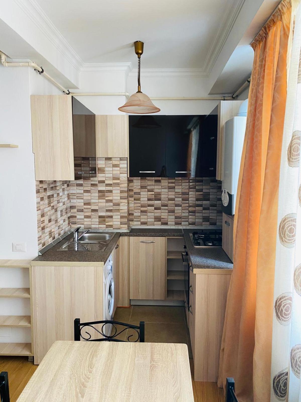 Solid Apartments Mamaia Bagian luar foto