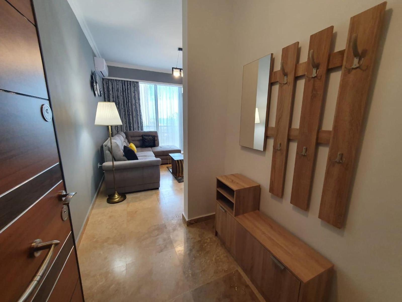 Solid Apartments Mamaia Bagian luar foto