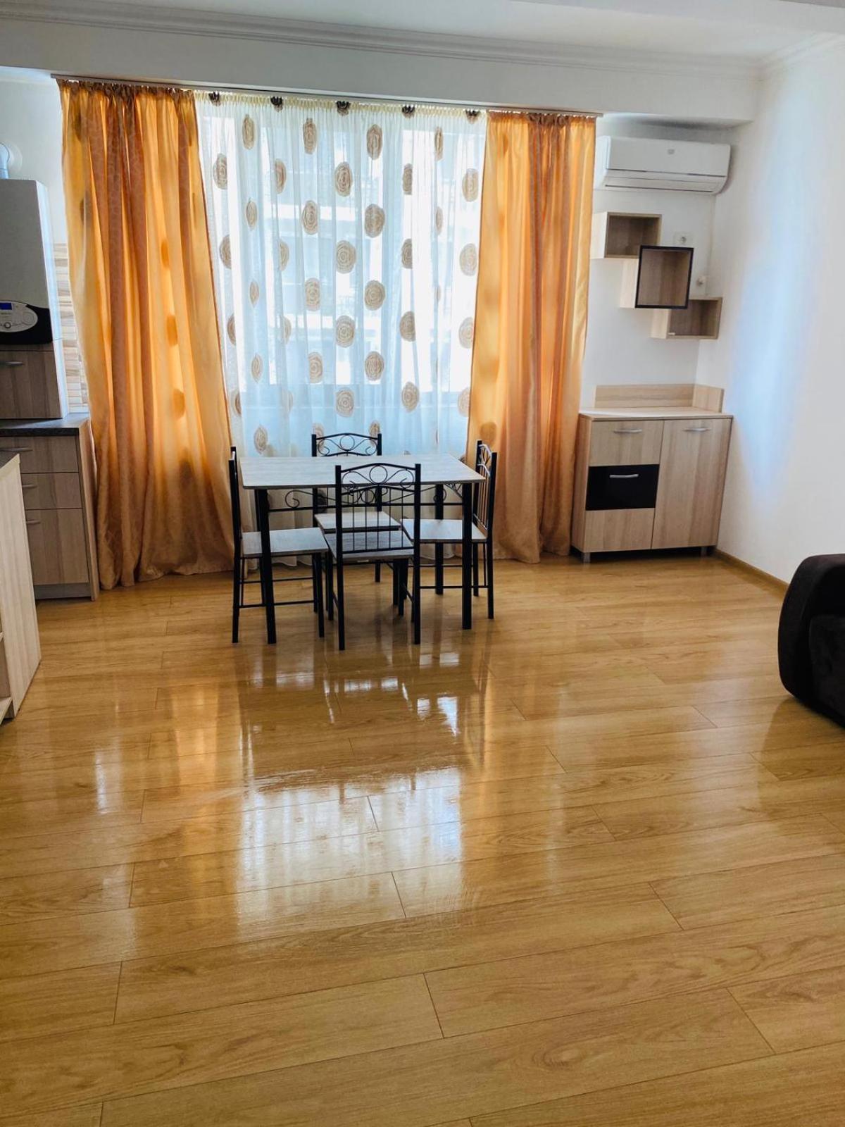Solid Apartments Mamaia Bagian luar foto