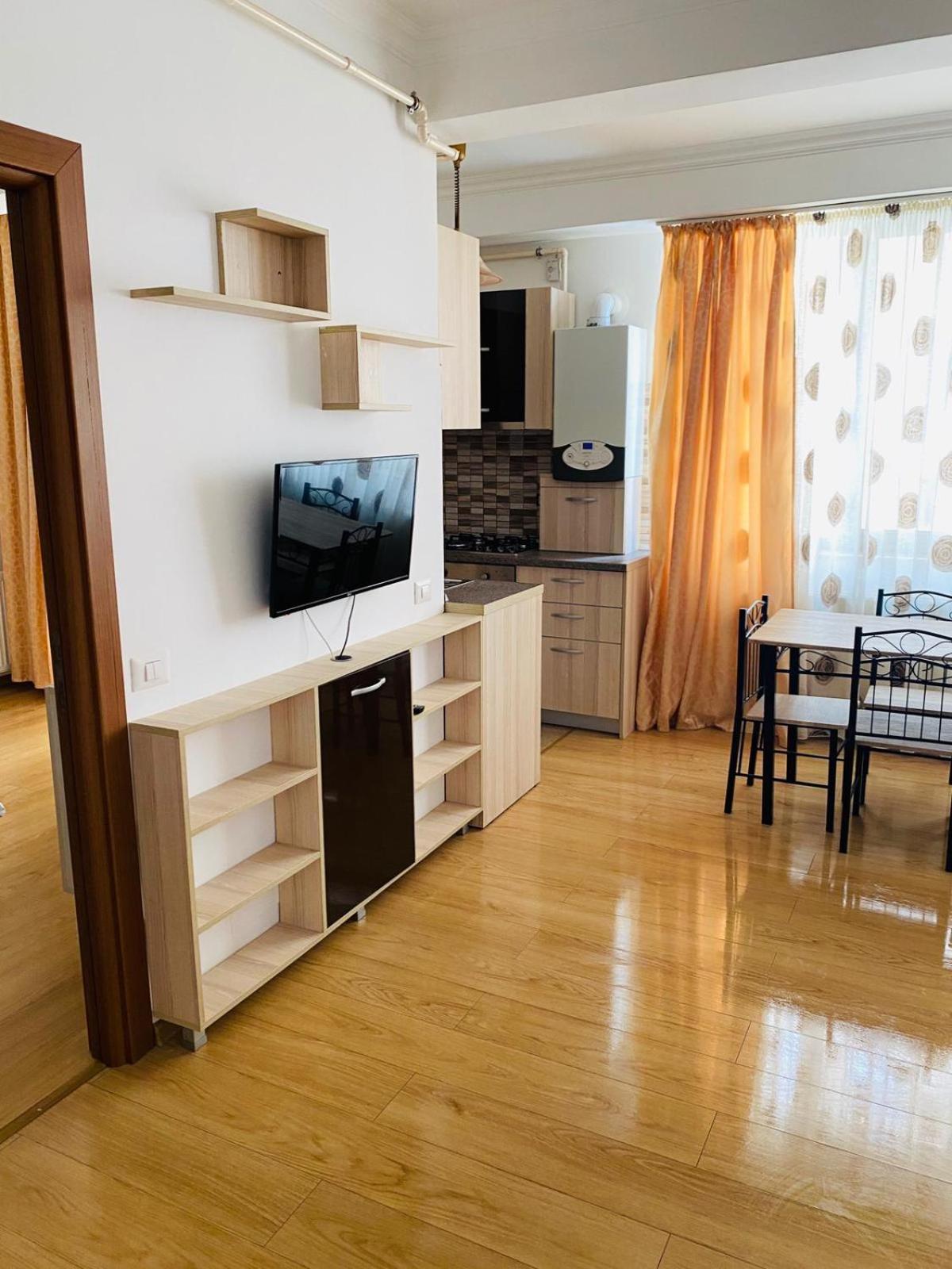 Solid Apartments Mamaia Bagian luar foto